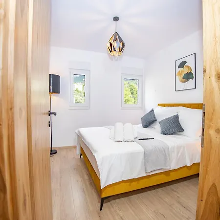 Luxury Penthouse Helena Appartement