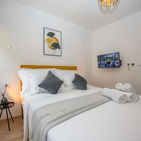 Luxury Penthouse Helena Appartement